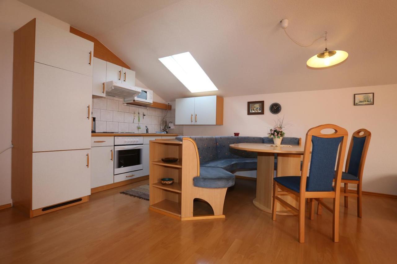 וונס Ferienwohnung Krug מראה חיצוני תמונה